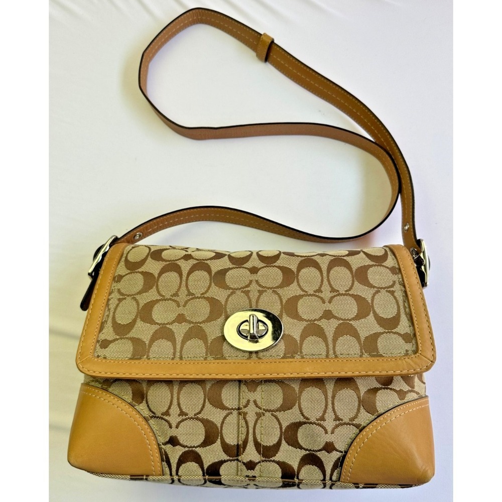 Coach F13066 Hamptons Turnlock Flap Brown Signature Leather Shoulder Bag Y2K - Picture 2 of 16